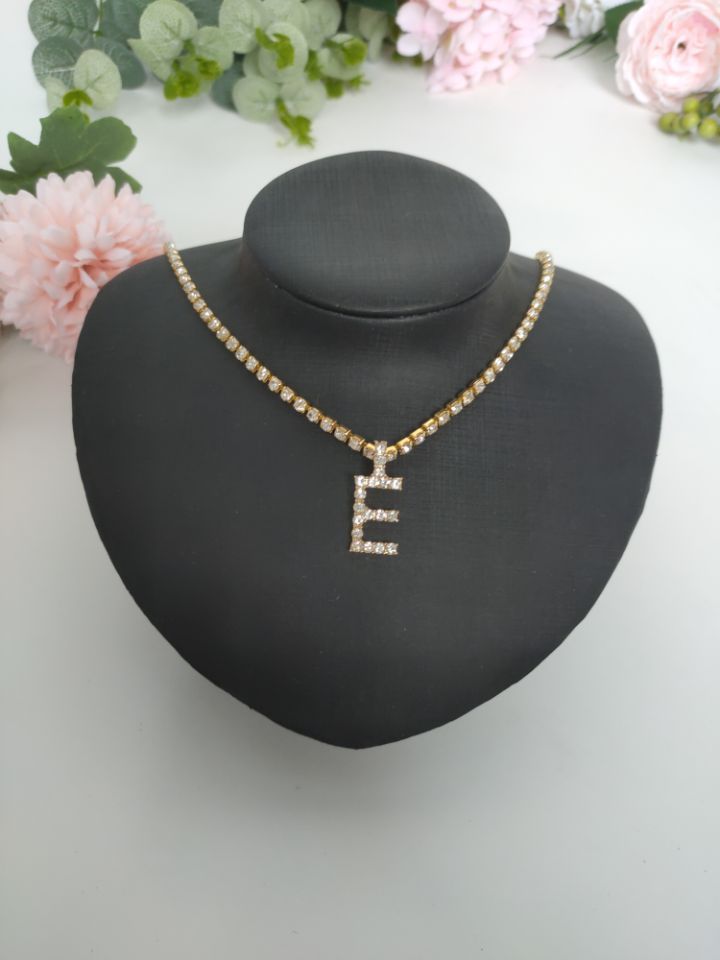 Rhinestone Pendant Simple Alloy Necklace