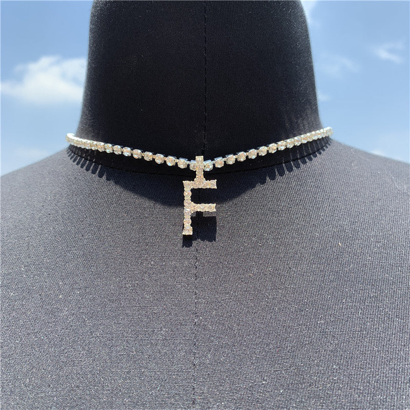 Rhinestone Pendant Simple Alloy Necklace